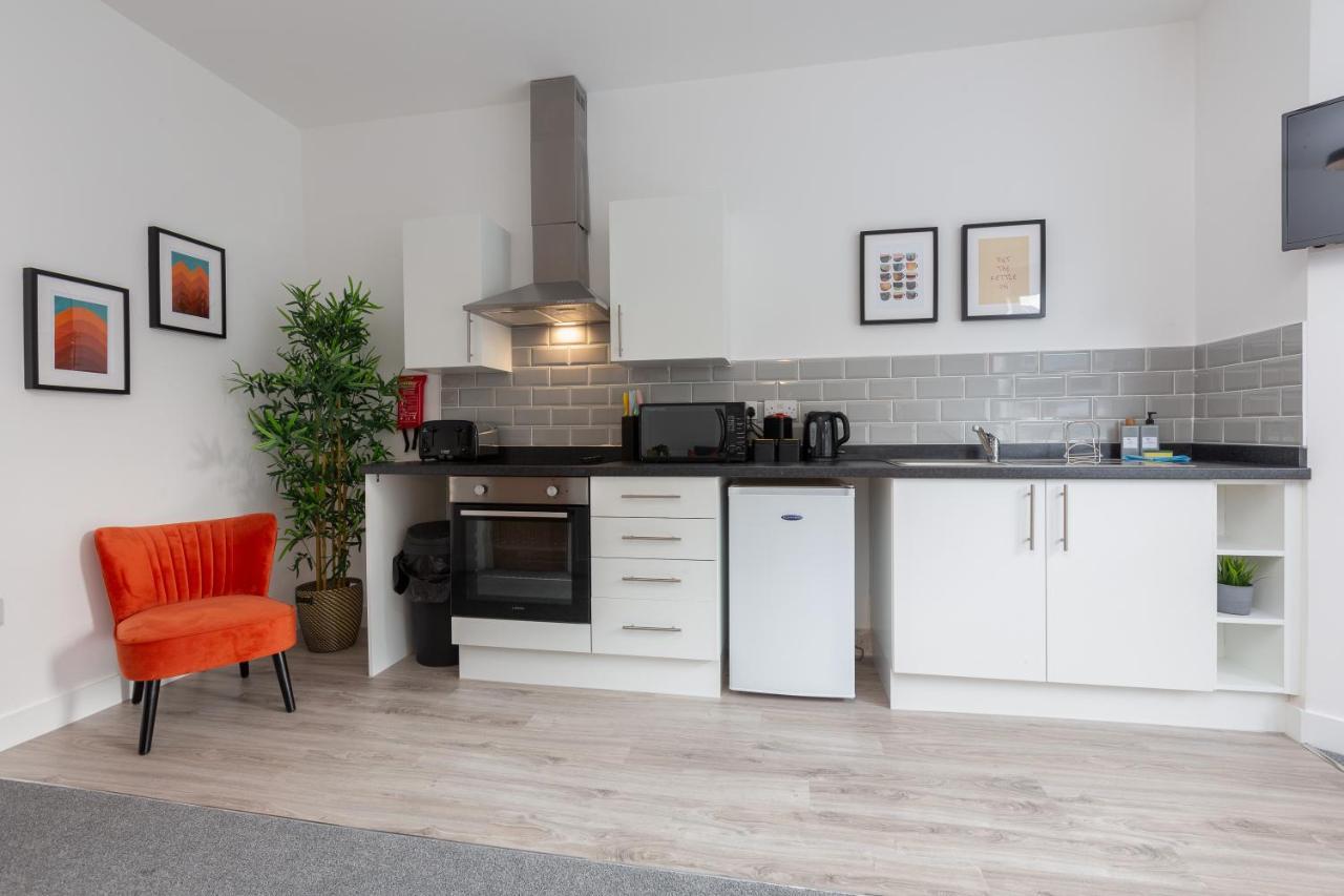 Charles Alexander Short Stay - Charnley House Apartments Blackpool Extérieur photo