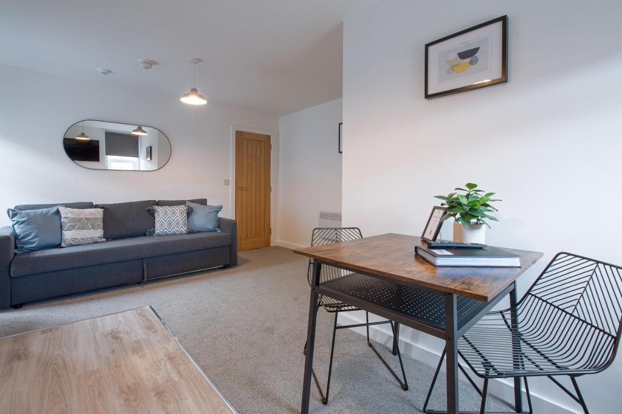 Charles Alexander Short Stay - Charnley House Apartments Blackpool Extérieur photo