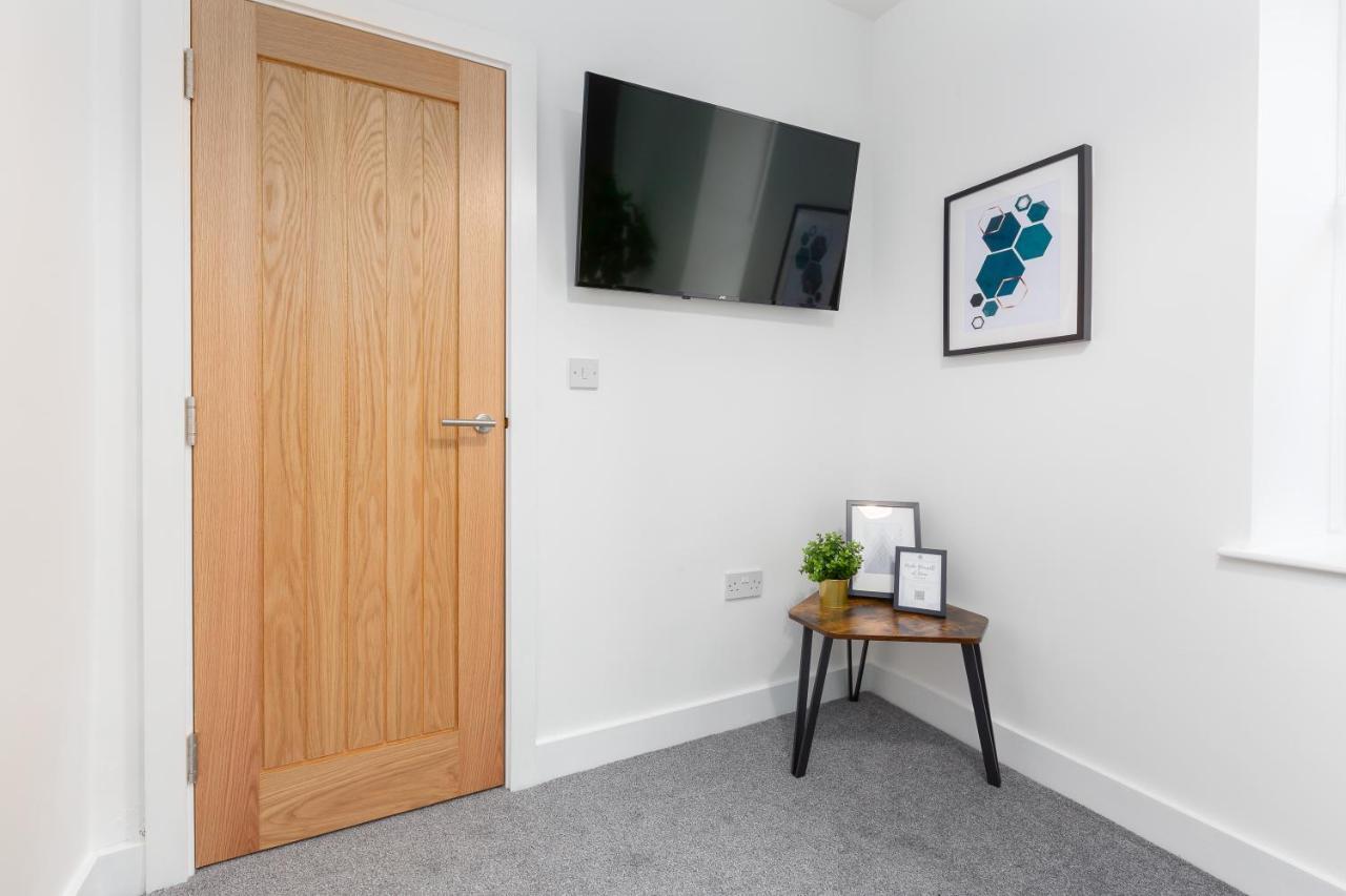 Charles Alexander Short Stay - Charnley House Apartments Blackpool Extérieur photo